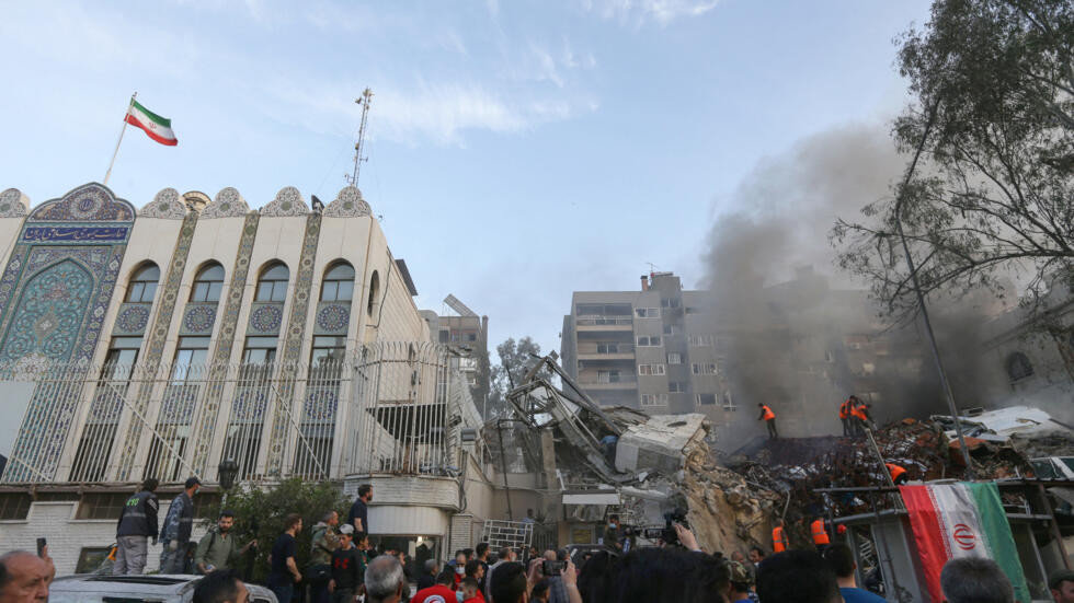 Israel bombardeó el consulado iraní en la capital siria Damasco